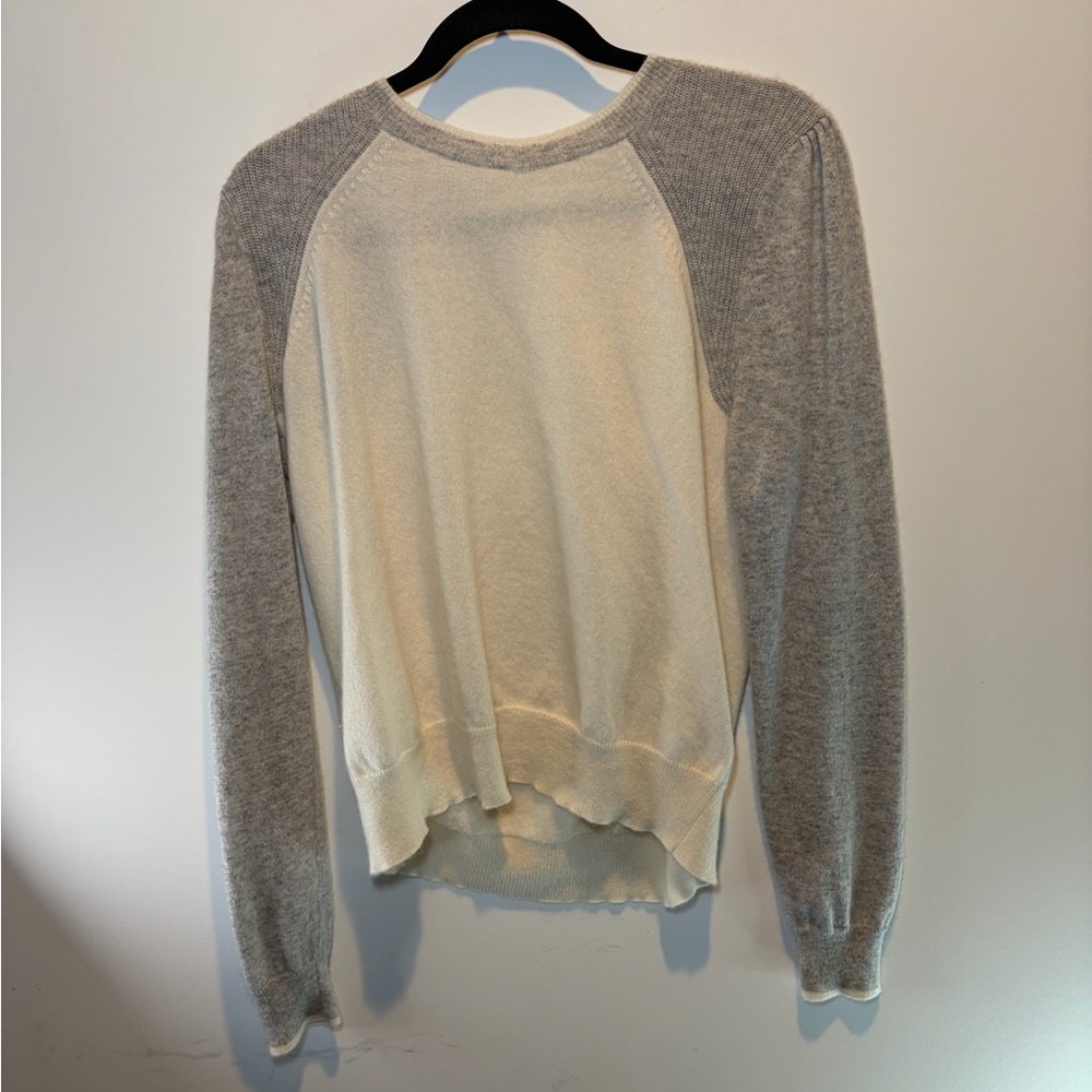 Veronica Beard Cream and‎ Gray Cashmere Sweater